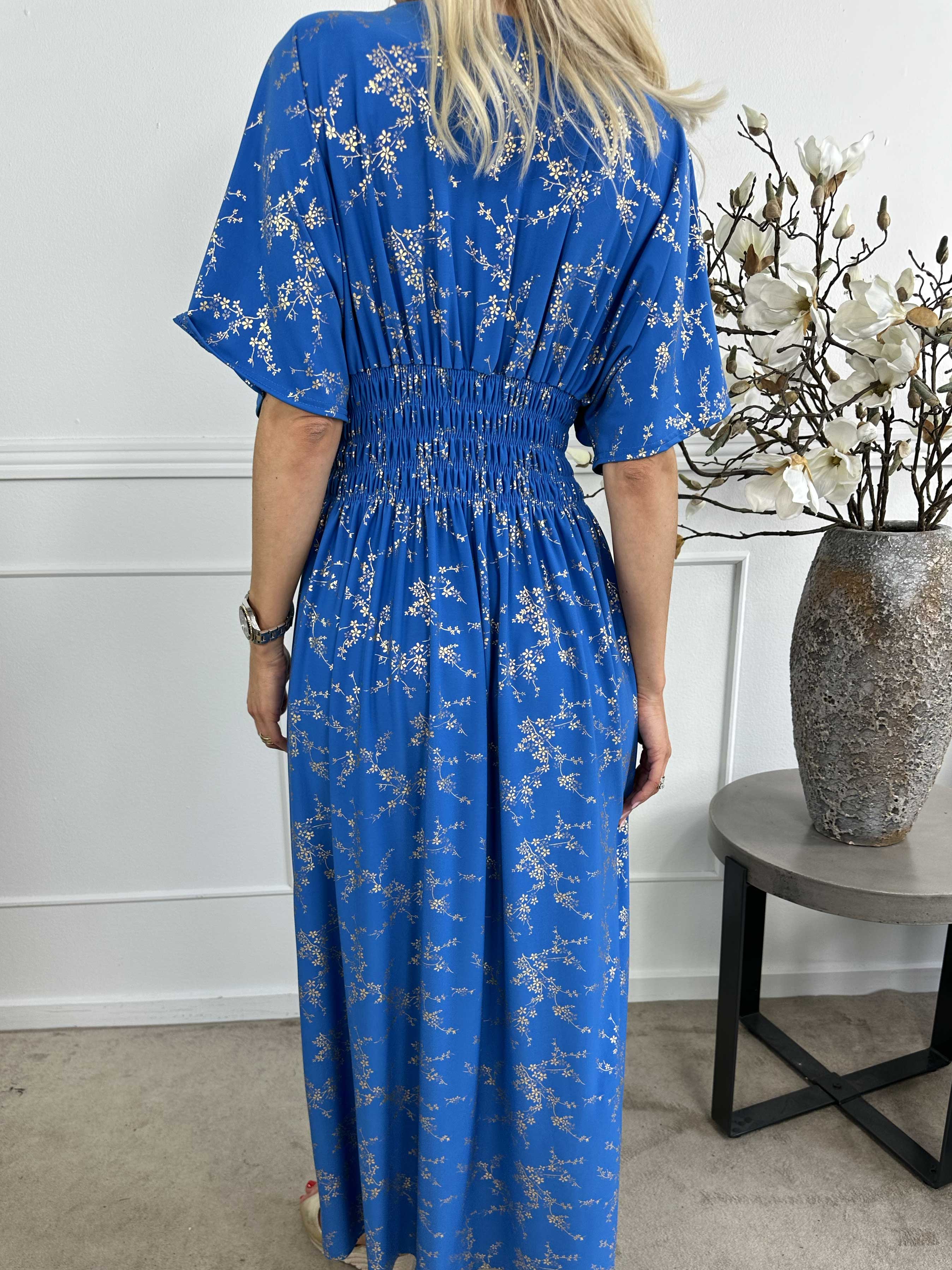 Pams Gold - Ensfarvet kjole i elastisk stof med gulddetaljer